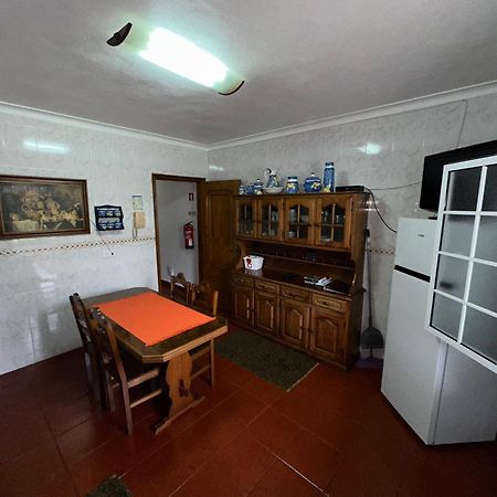 Alojamento Vila Flor Прая-да-Віторія Екстер'єр фото